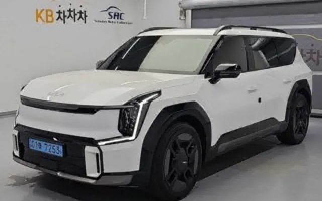 EV9 롱레인지 4WD 기아 2024/04 92,525km