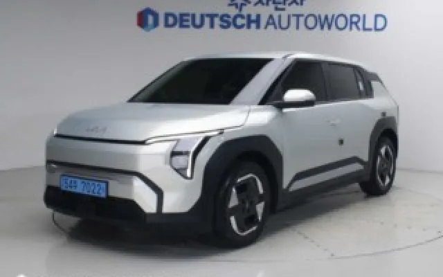 EV3 스탠다드 기아 2025/12 44,177km